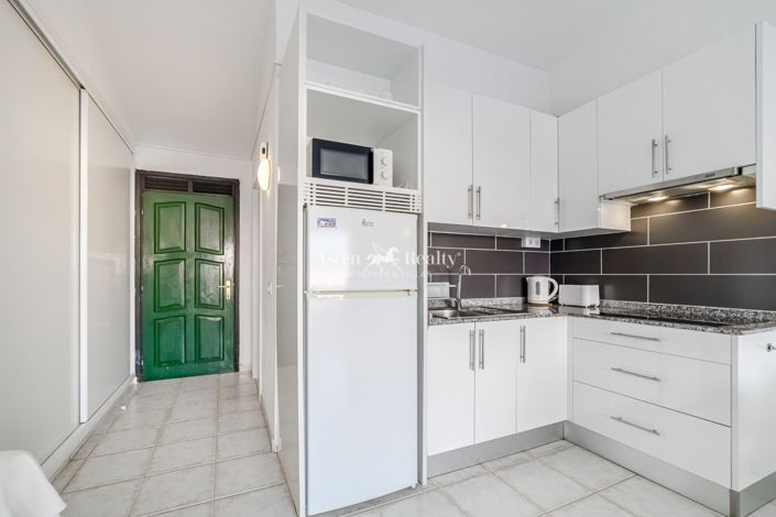 Image No.9-Studio for sale