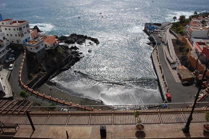 Image No.7-12 Bed Property for sale