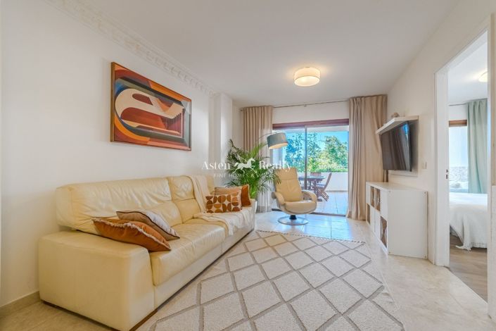 Image No.25-3 Bed Apartment for sale