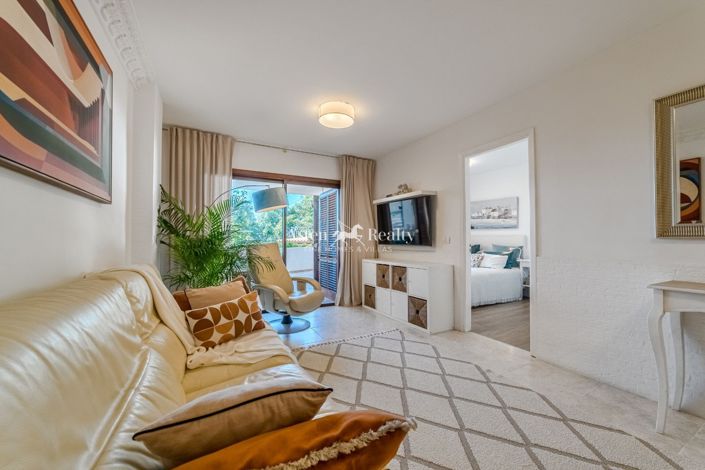 Image No.26-3 Bed Apartment for sale