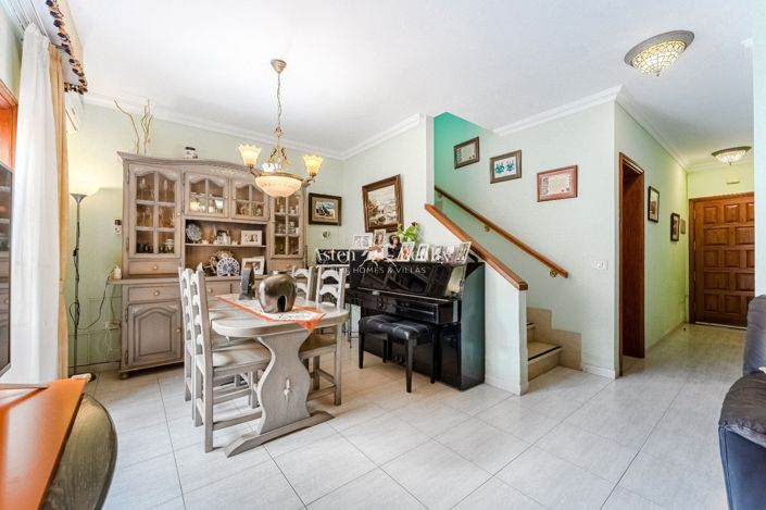 Image No.15-3 Bed House for sale