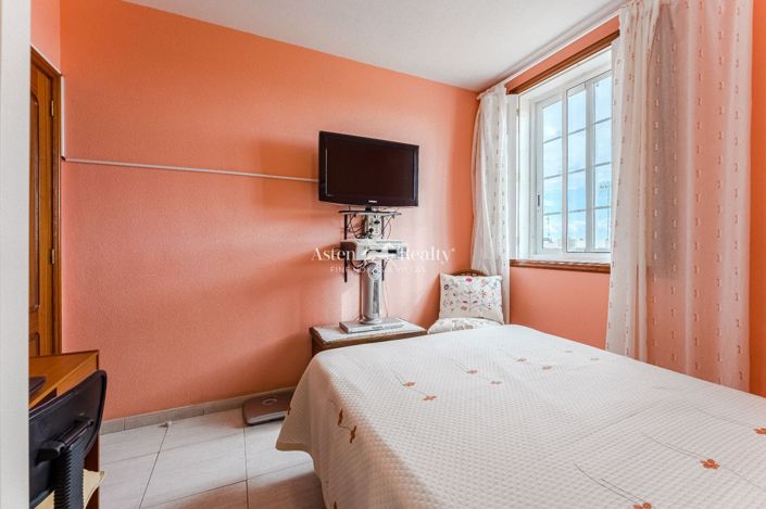 Image No.7-3 Bed House for sale