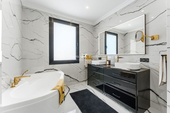 Image No.20-Villa de 4 chambres à vendre à San Eugenio Alto