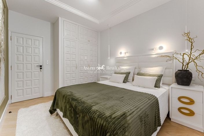 Image No.23-4 Bed Villa for sale