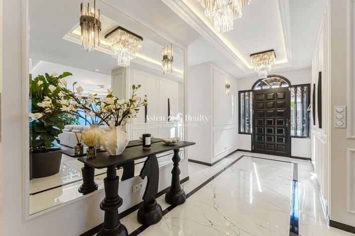 Image No.31-4 Bed Villa for sale