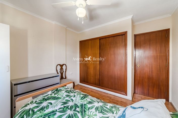 Image No.13-3 Bed Apartment for sale