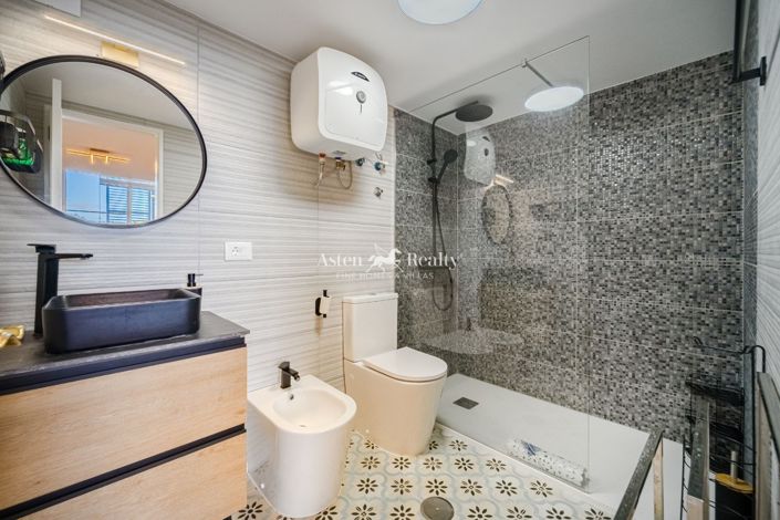 Image No.31-3 Bed House for sale