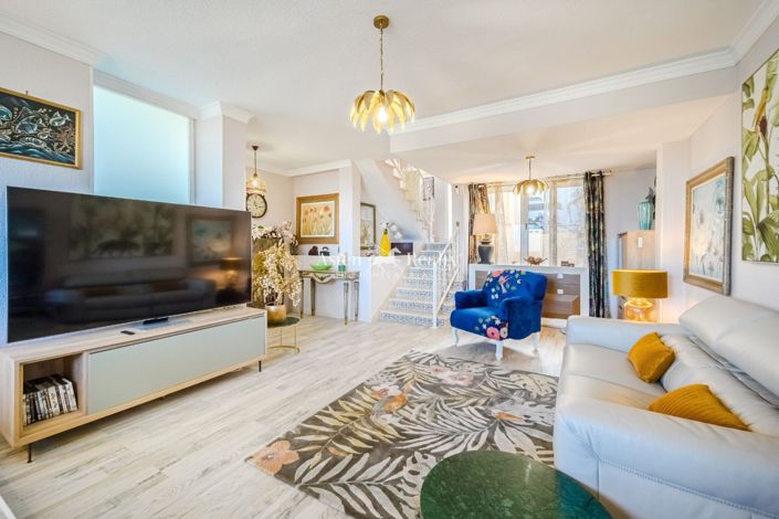 Image No.7-3 Bed House for sale