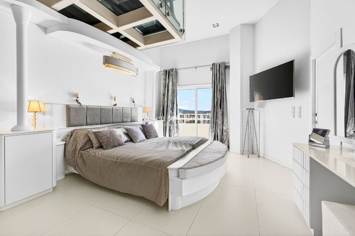 Image No.13-1 Bed Penthouse for sale