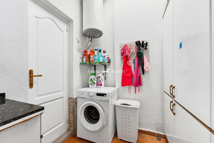 Image No.15-4 Bed Villa for sale