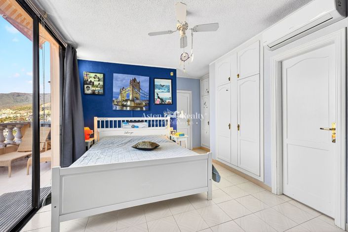 Image No.17-4 Bed Villa for sale