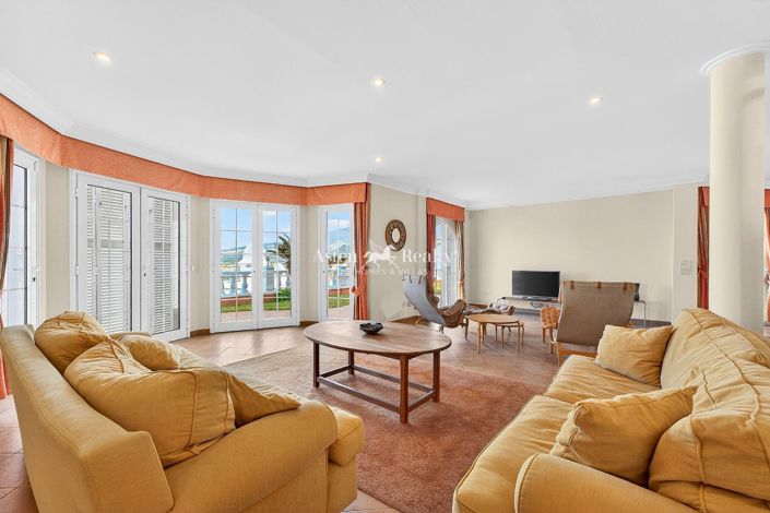 Image No.11-5 Bed Villa for sale