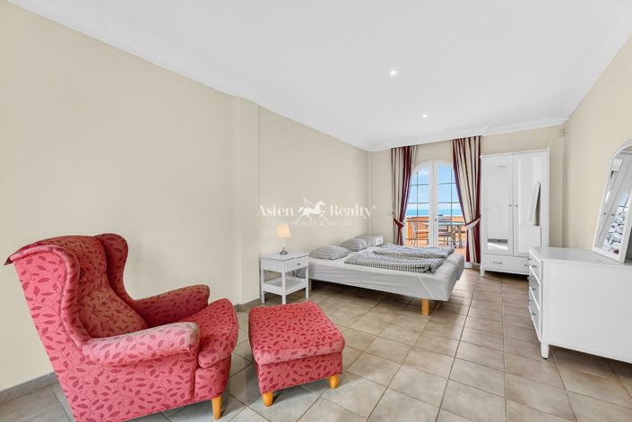 Image No.25-5 Bed Villa for sale