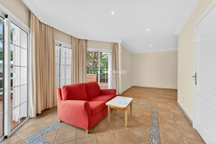 Image No.32-5 Bed Villa for sale