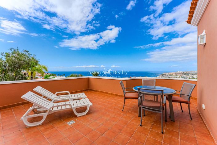 Image No.36-5 Bed Villa for sale