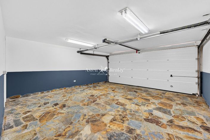 Image No.40-5 Bed Villa for sale