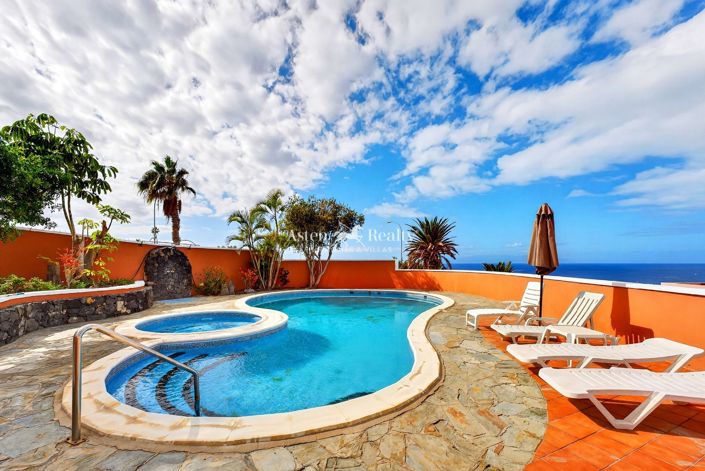 Image No.9-5 Bed Villa for sale