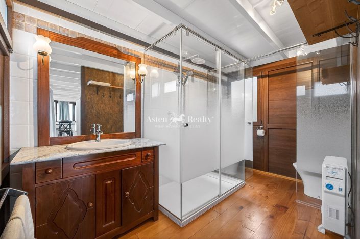 Image No.11-3 Bed Villa for sale