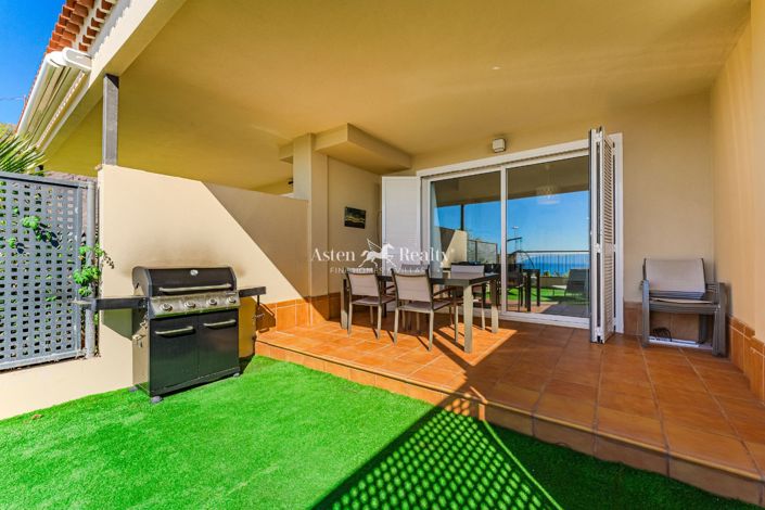 Image No.10-2 Bed House for sale