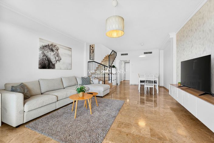 Image No.6-2 Bed House for sale