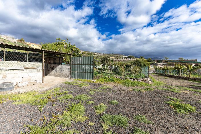 Image No.26-3 Bed Villa for sale