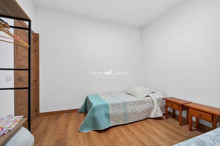 Image No.20-3 Bed Penthouse for sale