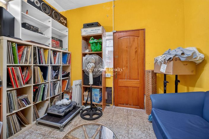 Image No.24-3 Bed Penthouse for sale