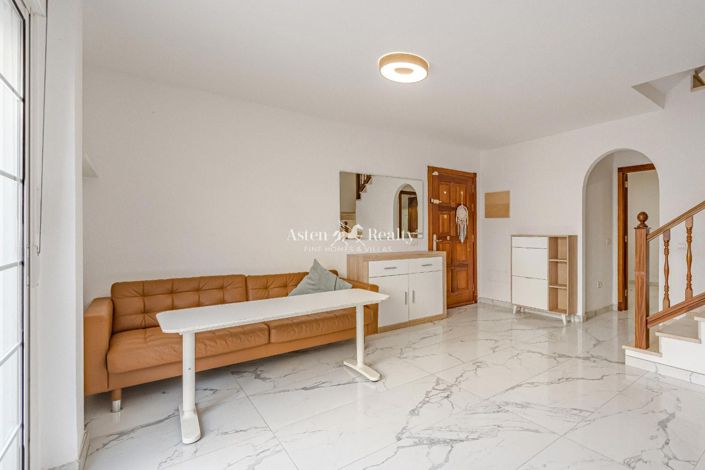 Image No.3-Maison de 3 chambres à vendre à Las Chafiras