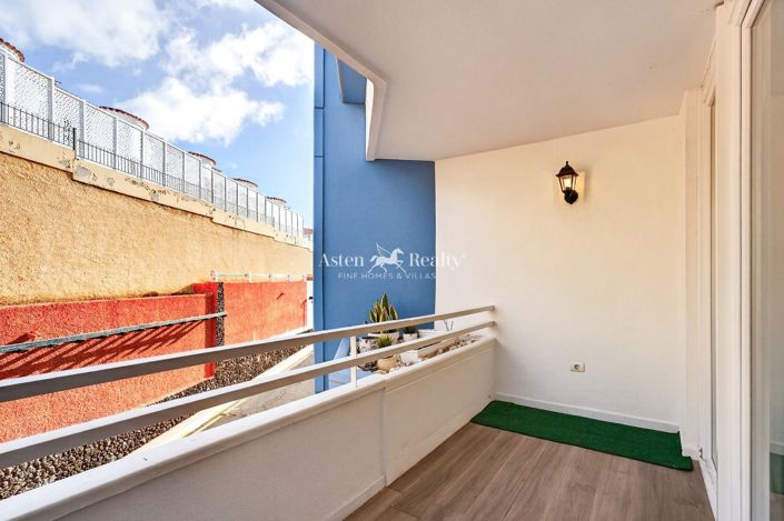 Image No.11-Studio for sale