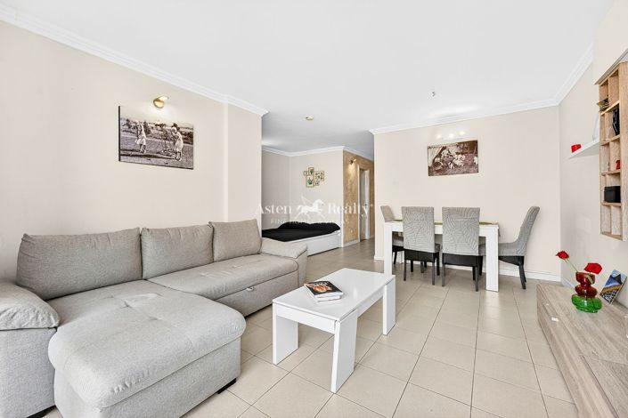 Image No.6-Studio for sale