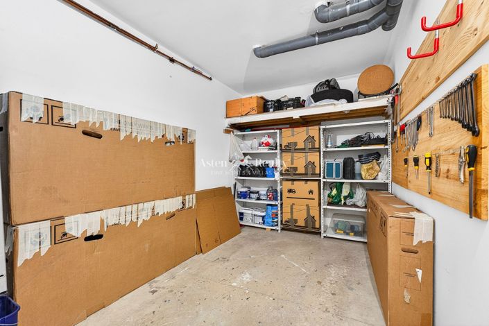 Image No.15-2 Bed Flat for sale