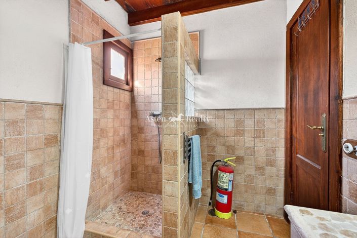 Image No.21-3 Bed Villa for sale