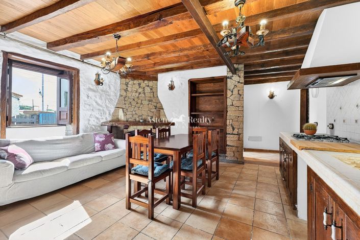 Image No.3-3 Bed Villa for sale