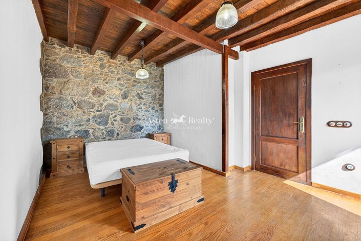 Image No.6-3 Bed Villa for sale