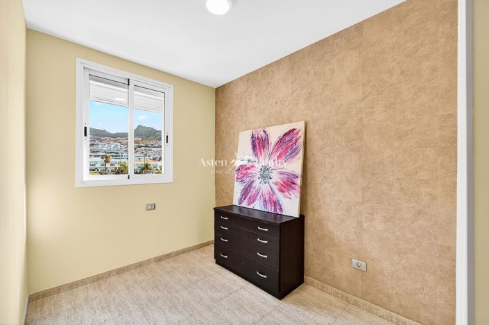 Image No.17-4 Bed Penthouse for sale