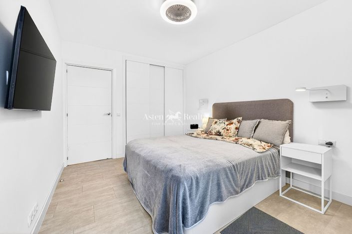 Image No.14-2 Bed Apartment for sale