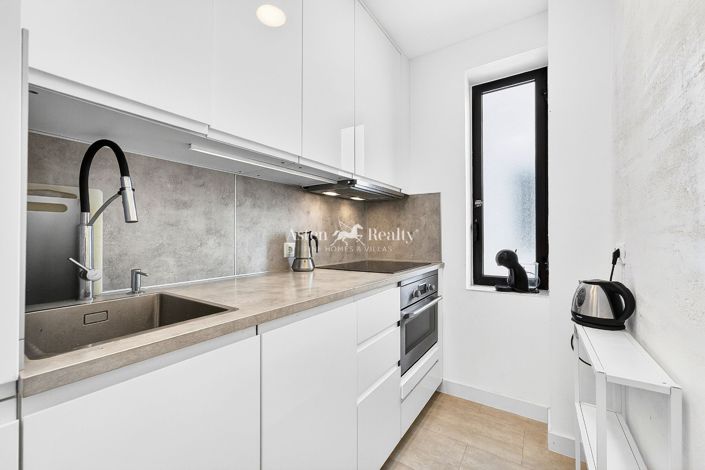 Image No.8-2 Bed Apartment for sale