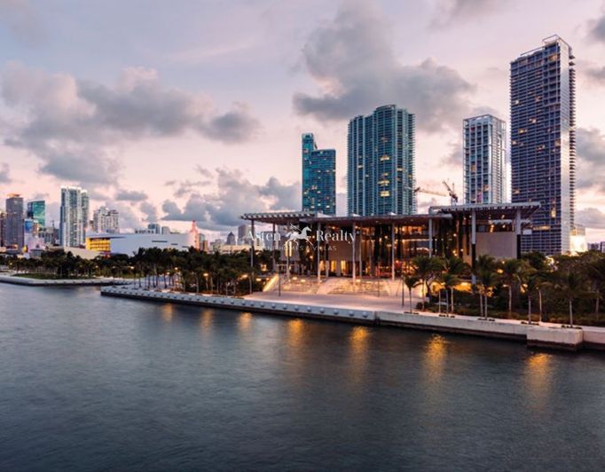 Image No.2-Appartement de 2 chambres à vendre à Miami