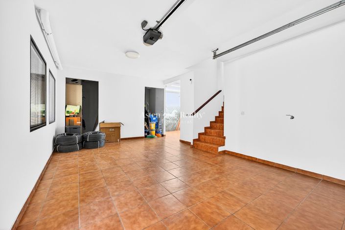 Image No.22-3 Bed House for sale