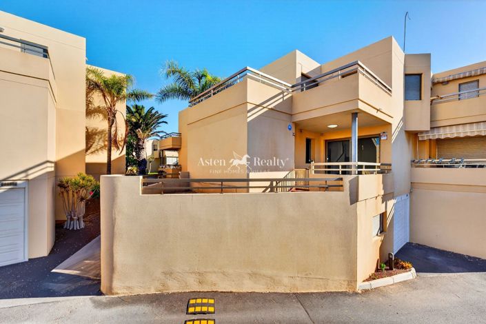 Image No.25-3 Bed House for sale