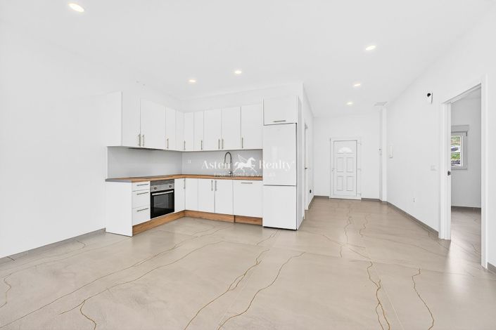 Image No.2-Appartement de 2 chambres à vendre à Callao Salvaje