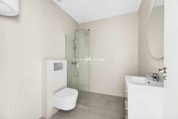 Image No.10-1 Bed Apartment for sale