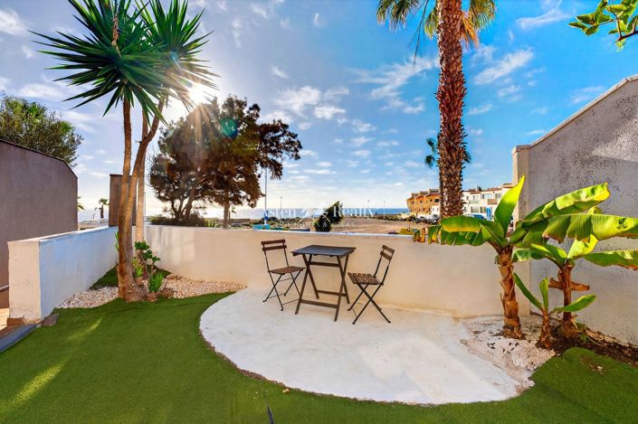 Image No.2-4 Bed House for sale