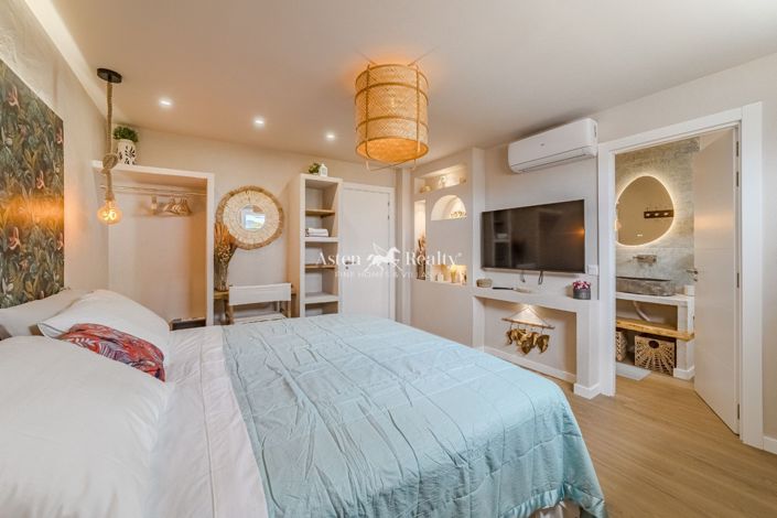 Image No.20-5 Bed Villa for sale