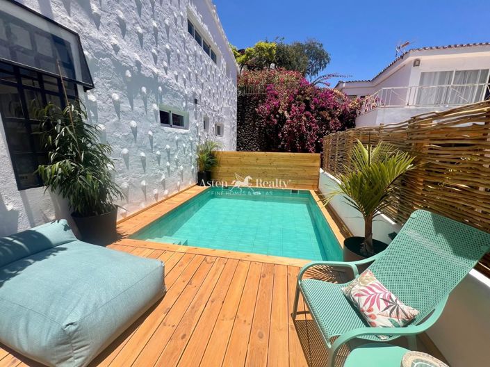 Image No.24-5 Bed Villa for sale