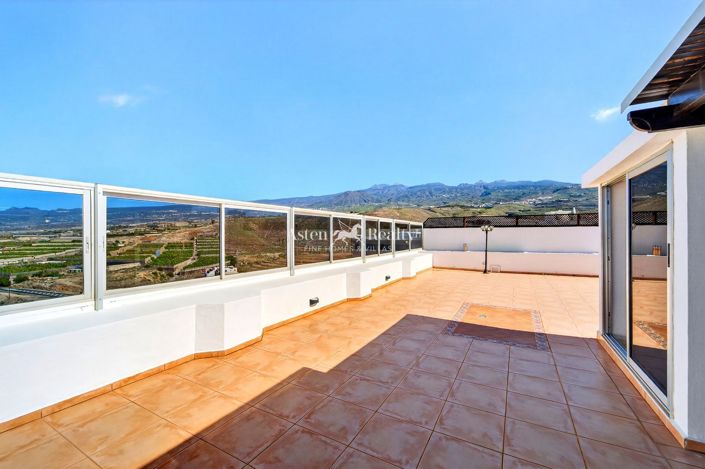 Image No.22-3 Bed Penthouse for sale