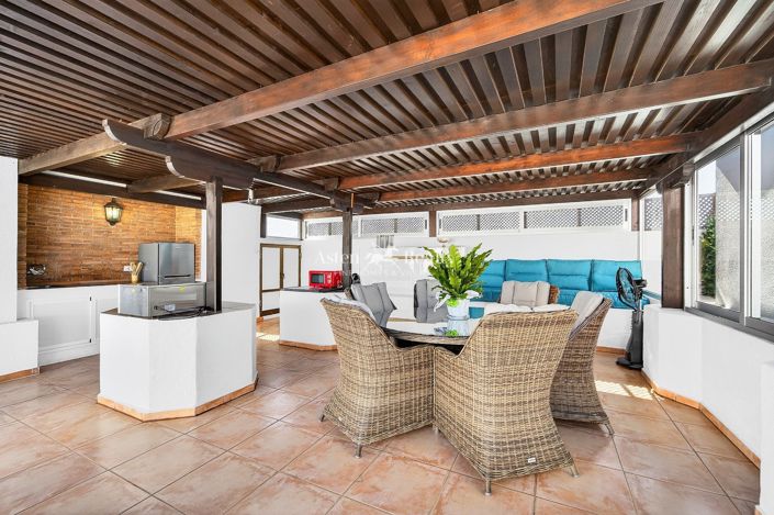 Image No.24-3 Bed Penthouse for sale