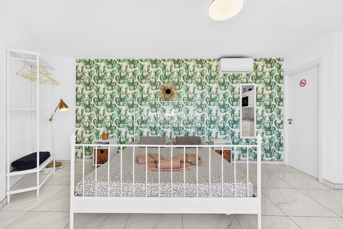 Image No.24-2 Bed Apartment for sale