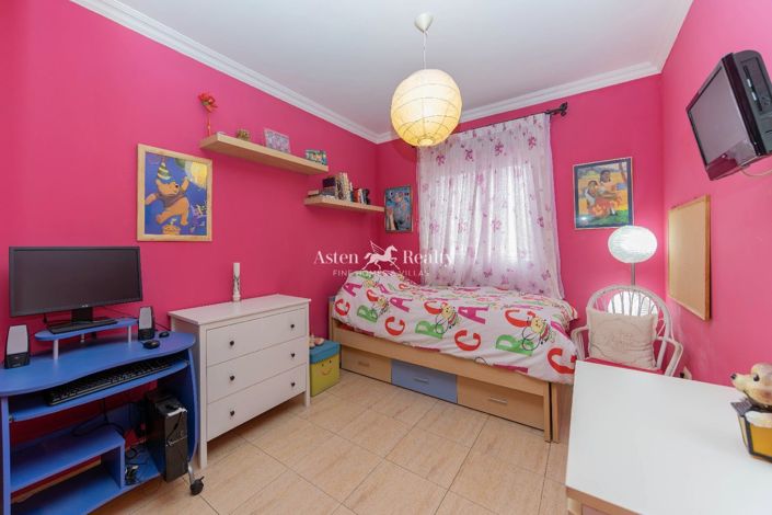 Image No.3-2 Bed Flat for sale