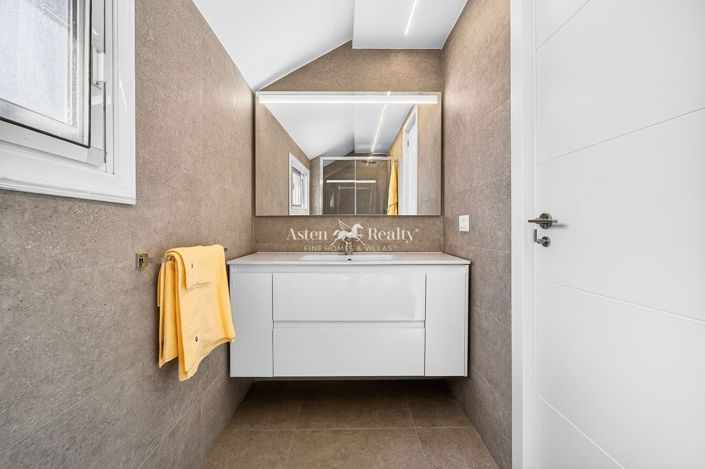 Image No.6-1 Bed Penthouse for sale